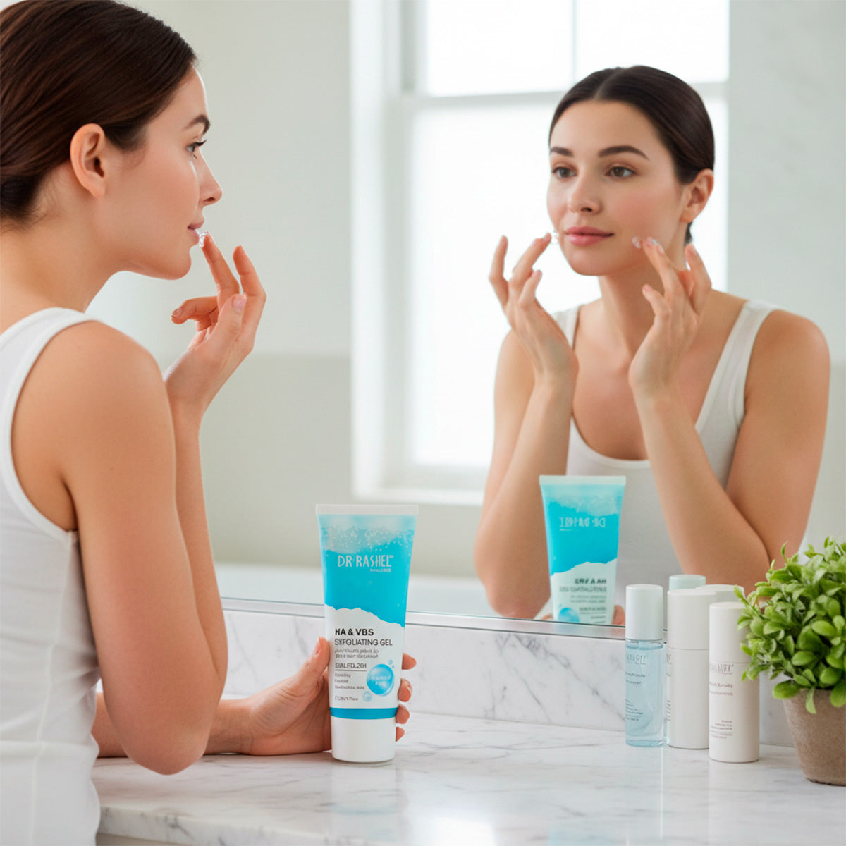 EXFOLIANTE EN GEL ÁCIDO HIALURÓNICO Y VITAMINA B5 220G DR RASHEL